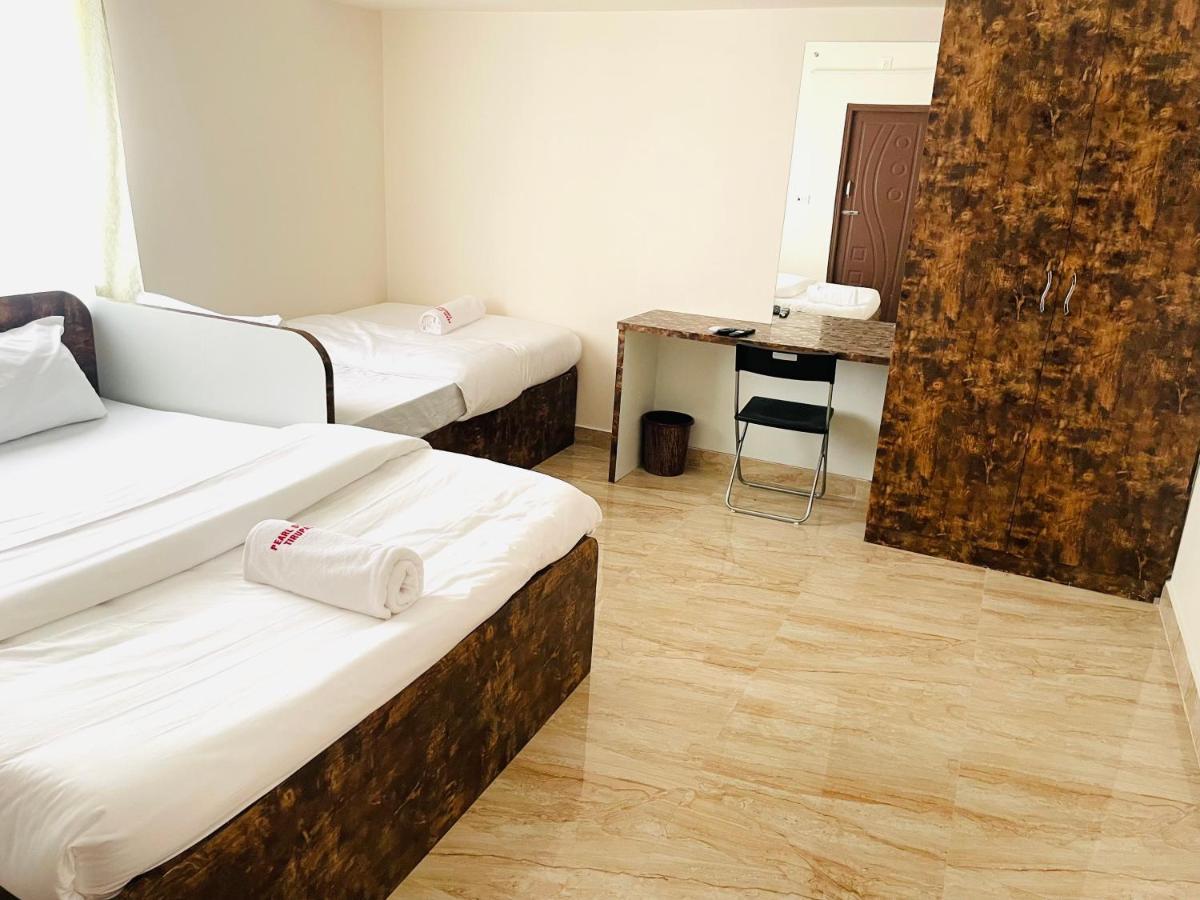 Lsr Service Apartments Tirupati Exteriér fotografie